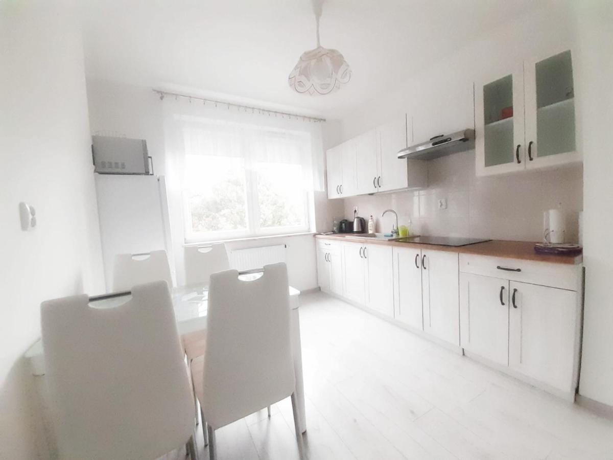 Apartament Zlota Lacza ジェロナ・グラ エクステリア 写真