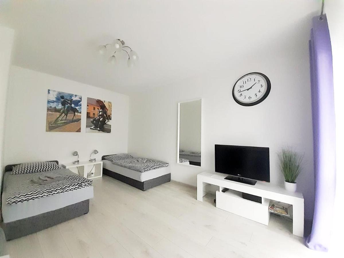 Apartament Zlota Lacza ジェロナ・グラ エクステリア 写真