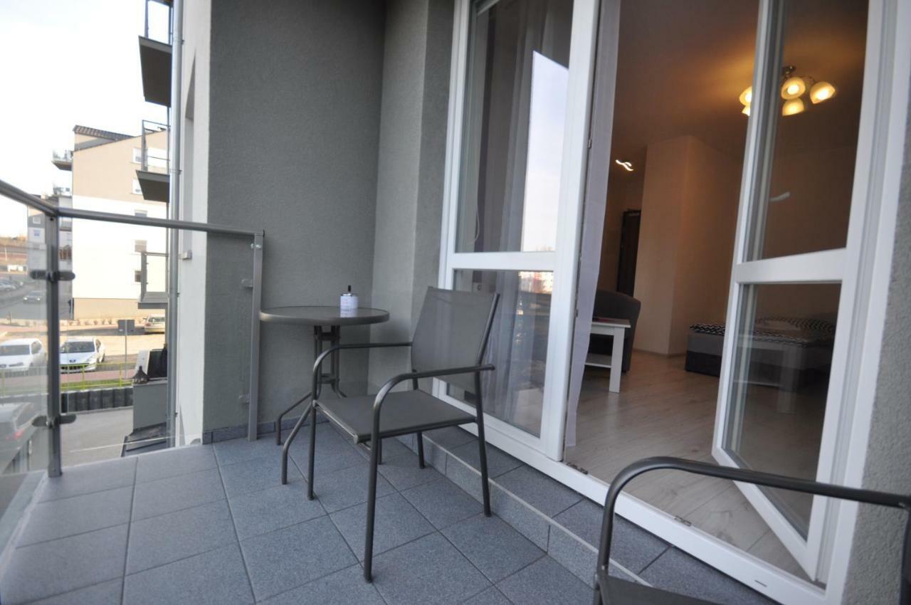 Apartament Zlota Lacza ジェロナ・グラ エクステリア 写真